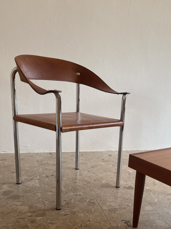 Image 1 of 2x Originele "Italiaans Modernisme jaren 70" fauteuil, verchroomd buisvormig staal, leer!
