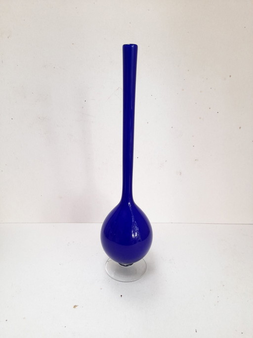 Vaso soliflore in opalina blu reale