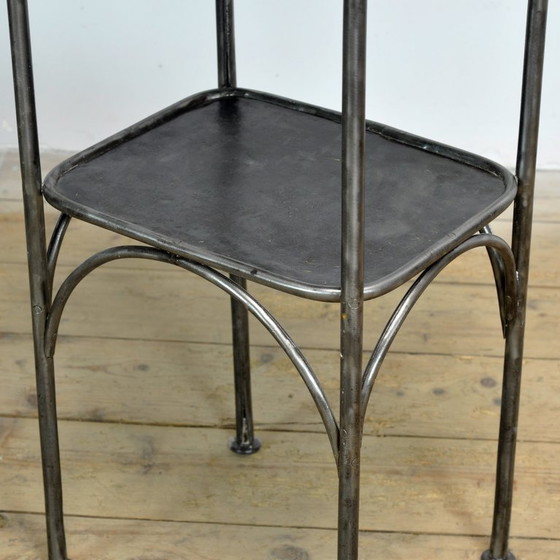 Image 1 of Table de nuit en fer, 1910