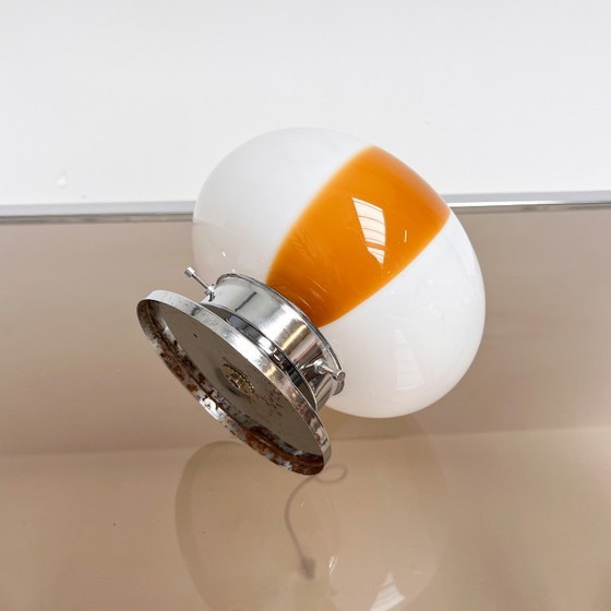 Image 1 of Italienische Tischlampe aus Opalglas, 1960er Jahre