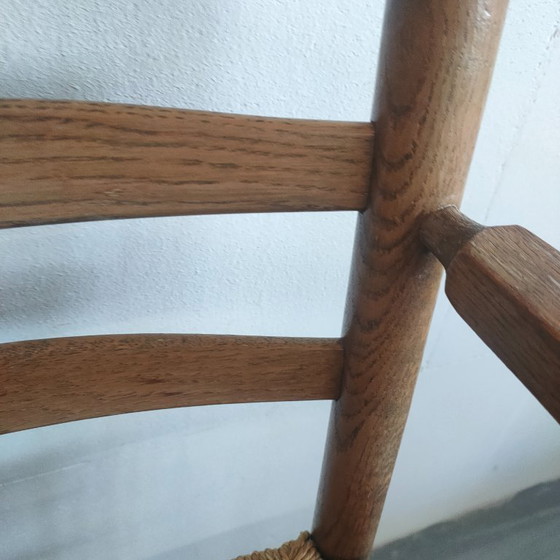 Image 1 of Chaise à boutons en osier vintage (peut-être antique) avec dossier