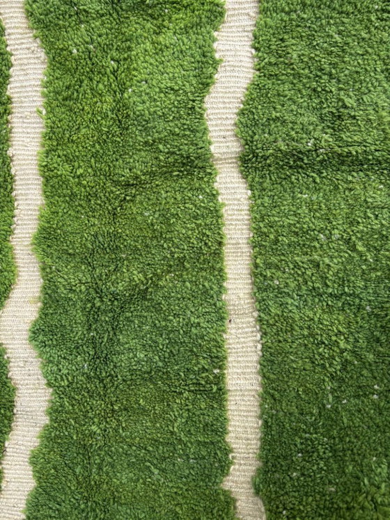 Image 1 of Grüner marokkanischer Mrirt-Teppich – Handgeknüpfter Berberteppich aus Wolle – Moderner minimalistischer Teppich – 200 x 300 cm