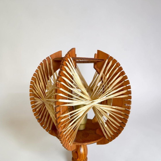 Image 1 of Lampes de table en bois et paille, style campagnard portugais, années 1960, lot de 2