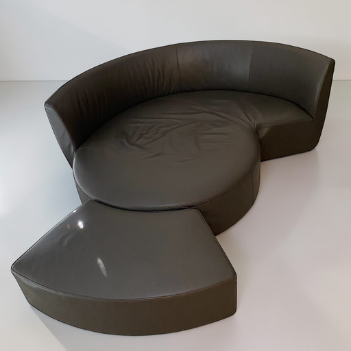 Sofá de cuero posmoderno, diseño italiano Memphis, años 80.