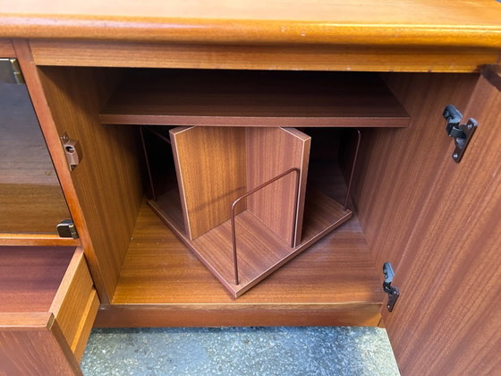 Image 1 of Televisie-/media-unit uit het midden van de 20e eeuw, jaren 70, van Sakol uit Schotland.