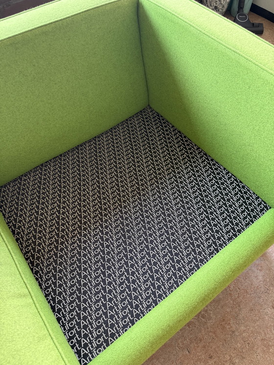 Image 1 of Artifort 905 divano design verde