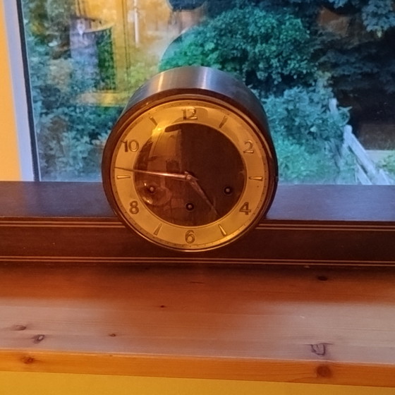 Image 1 of Horloge de table vintage - à pendule avec mouvement mécanique