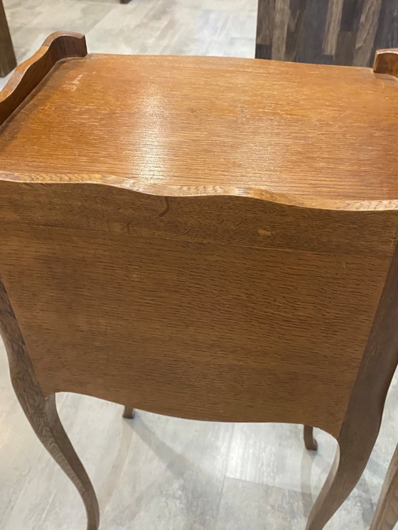 Image 1 of Paar nachtkastjes met lades en nis, Lodewijk XV-stijl