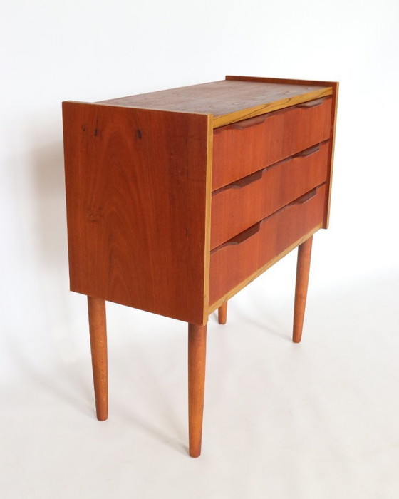 Image 1 of Vintage kleine Deense ladekast teak