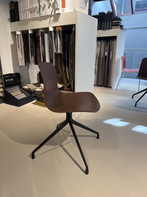 4x HAY aac10 dining chairs