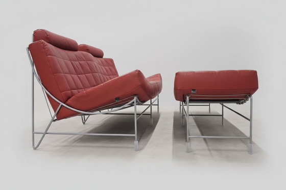 Image 1 of Sofá de 2 plazas Leolux Volare con otomana – Piel roja – Diseño de Jan Armgardt