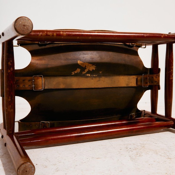 Image 1 of Poltrona e pouf in pelle di vitello ungherese, set da 2