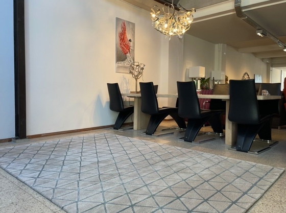 Image 1 of Leolux Girisha tapijt Blue 240 x 340 NIEUW