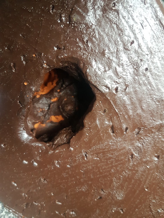 Image 1 of Femme assise en maillot de bain, pâte à modeler