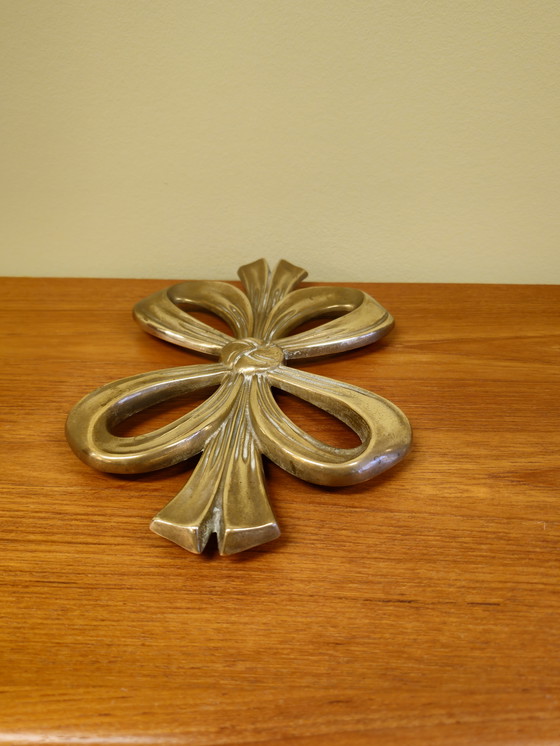 Image 1 of Vintage Bow Brass Yellow Copper Coaster Plateau