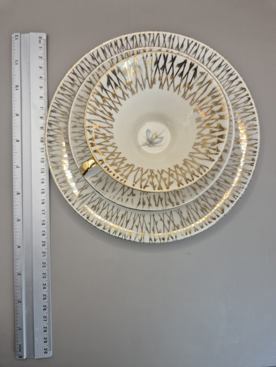 Image 1 of Trio da tè bavarese d'epoca - Piatto d'oro e floreale - Anni '50-'60
