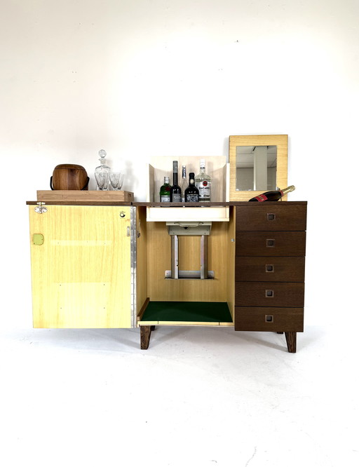 Meuble bar vintage en chêne des années 70