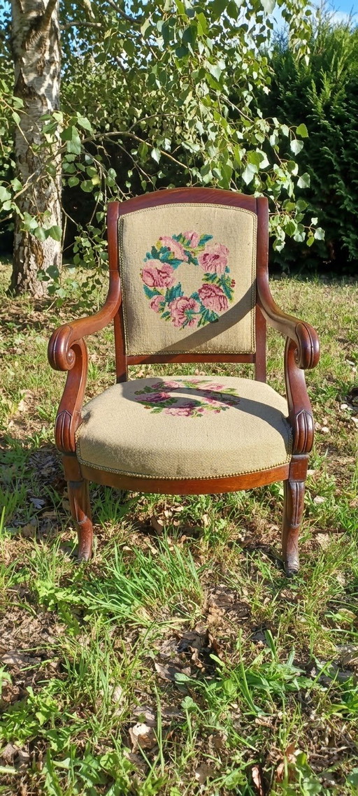 Cabriolet fauteuil uit de Restauratieperiode / 19e eeuw