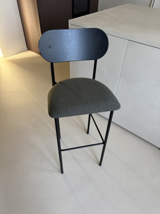 1 tabouret de bar Studio Henk 77 cm Oblique