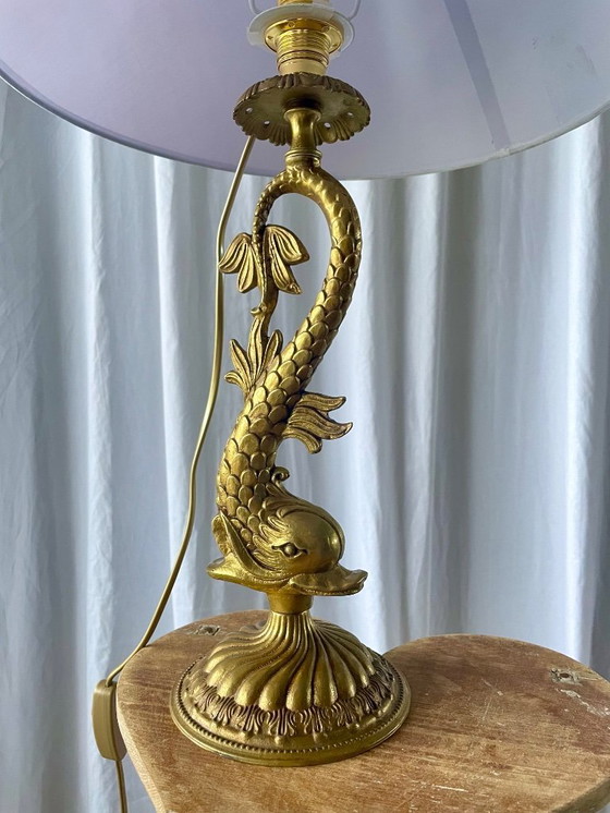Image 1 of Delfinlampe aus vergoldeter Bronze im Stil Louis XV.