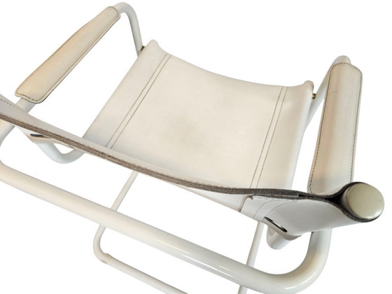 Image 1 of Bauhaus design - Mart Stam - Visitor chair - Matteo Grassi - leer - buisframe -  70's