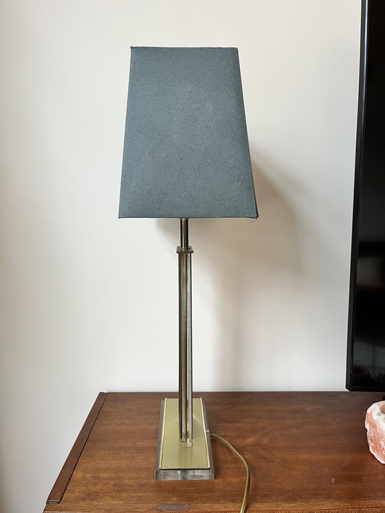 Image 1 of Lampada da tavolo chic hollywoodiana anni '80 – ottone e plexiglass – stile Belgochrom