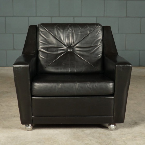 Fauteuil vintage en cuir noir des années 1970 – Leather (photo 9 of 13)