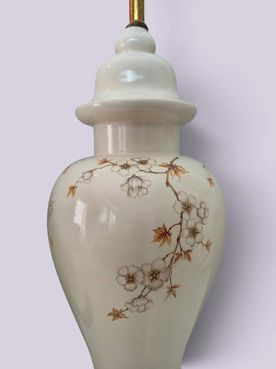 Set of Luxurious Japanese Chinoiserie Table lamps – Porcelain (photo 8 of 13)