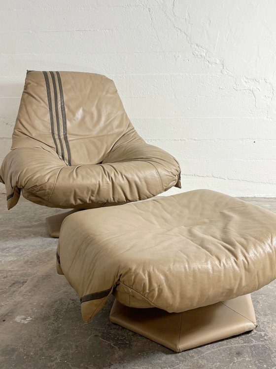 Image 1 of Vintage Space Age leather easy chair and ottoman 