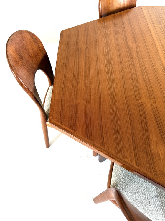 Image 1 of Table de salle à manger extensible vintage en teck danois des années 60