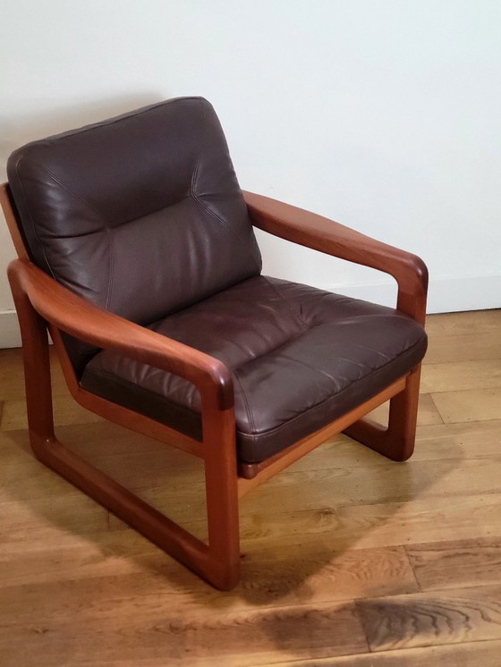 Image 1 of Set of 2 vintage armchairs from EMC Furniture in teak and leather