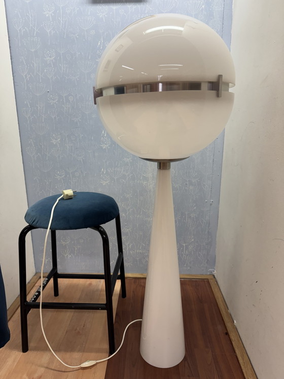 Image 1 of Space Age lamp