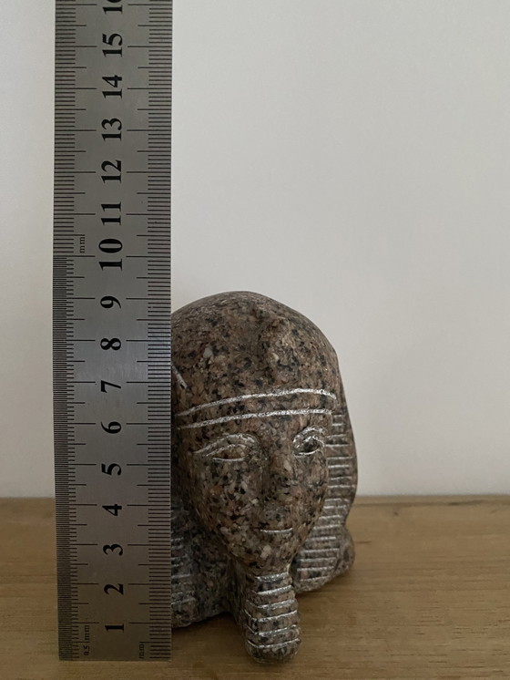 Image 1 of Granitstatue des Pharaos