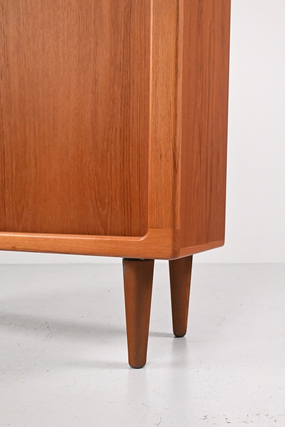 Image 1 of Silkeborg Hochschrank