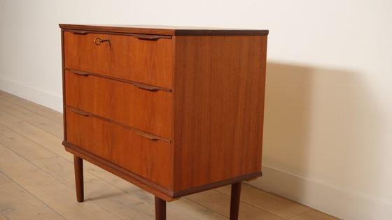 Image 1 of Vintage Deense ladekast | Teak | 3 lades