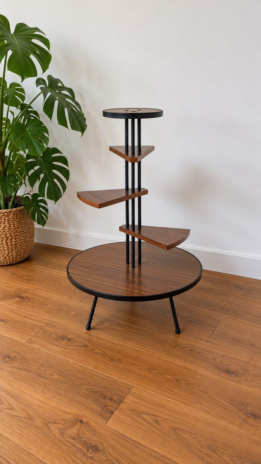 Mesa para plantas vintage