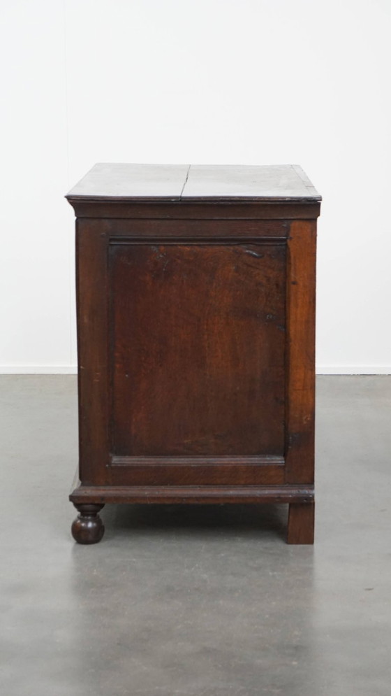 Image 1 of Antigua cómoda inglesa del siglo XVIII