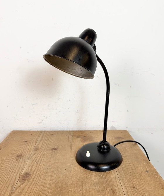 Image 1 of Lampada da tavolo nera vintage di Christian Dell per Kaiser Idell, anni '30