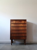 Vintage Danish chest of drawers in teak, narrow!