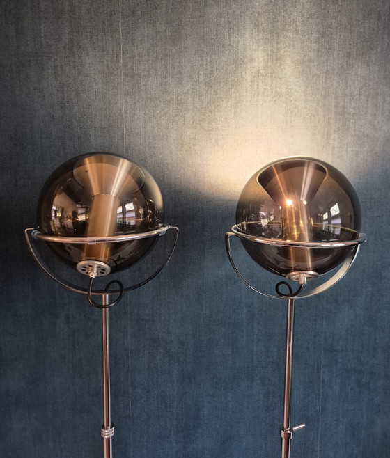 Image 1 of Vintage Raak Globes / Jaren 60 / Design By F. Ligtelijn