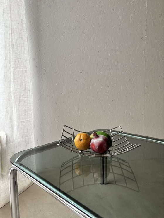 Image 1 of Memphis Coupe à fruits en fil d'acier chromé 1980