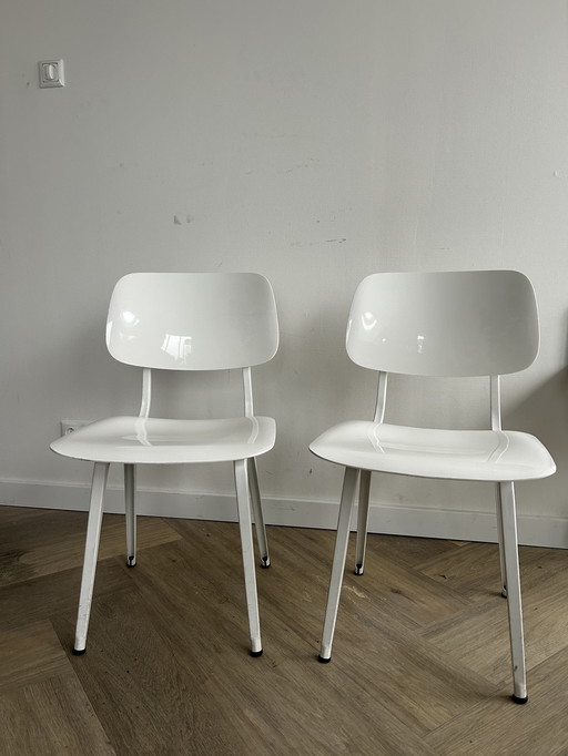 2x Revolt Ahrend - Friso Kramer