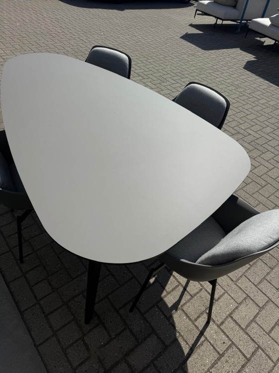 Image 1 of Table à manger Leolux - Bondi