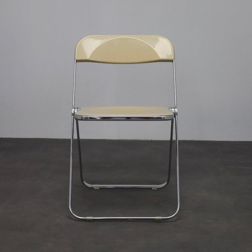 Par de sillas plegables Plia diseñadas por Giancarlo Piretti para Castelli, década de 1970.