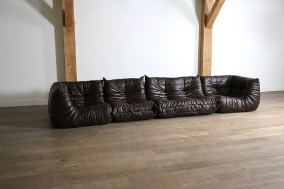 Image 1 of Original Ligne Roset Togo sofa en cuir par Michel Ducaroy, 1970
