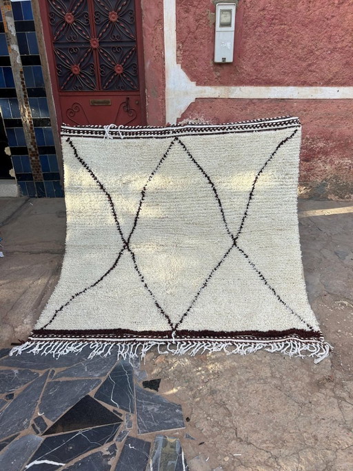 Traditioneller marokkanischer Teppich, 250 cm x 200 cm