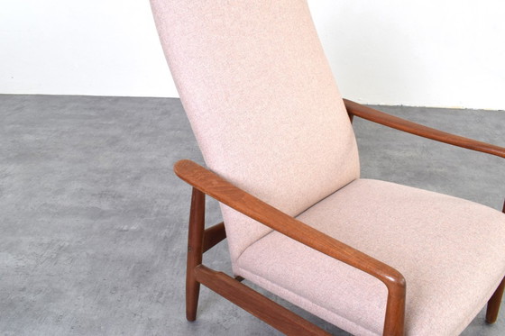 Image 1 of Fauteuil lounge danois en teck du milieu du siècle par Søren Ladefoged pour SL Møbler, années 1960.