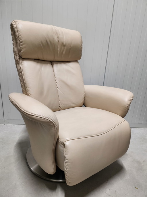 Poltrona relax Himolla 7527 con base girevole in pelle beige