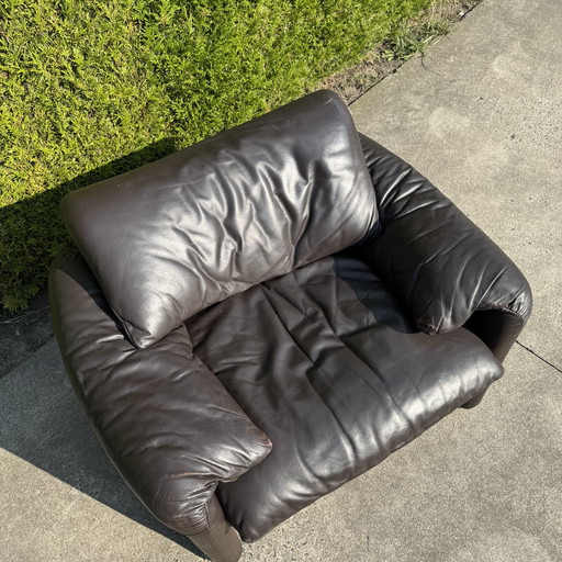 Cassina Maralunga 1-zit