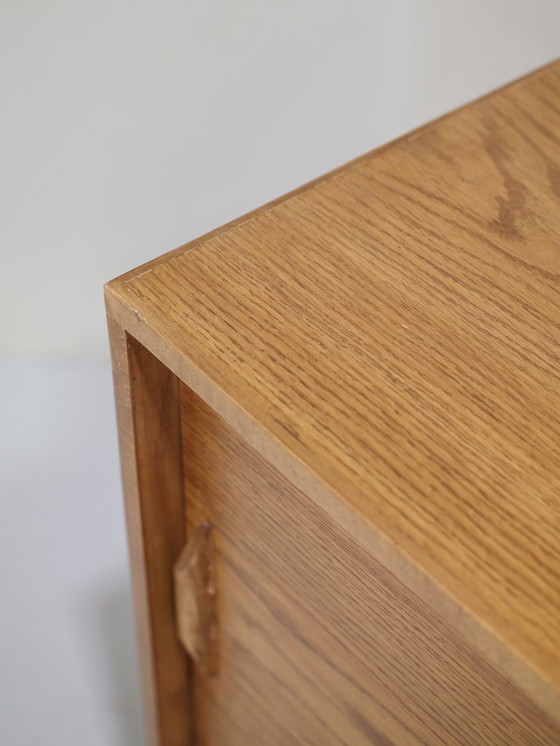 Image 1 of Buffet bas chêne vintage danois